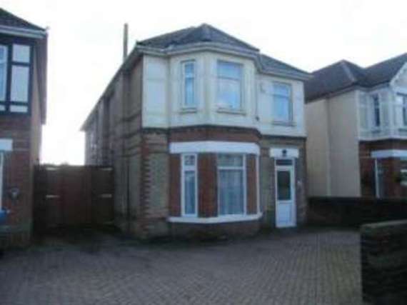 6 Bedroom Detached